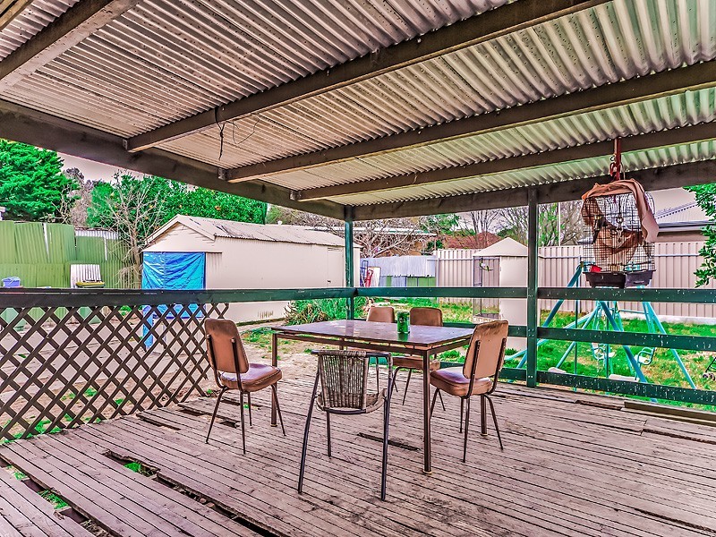 122 Nelson Road, Valley View SA 5093