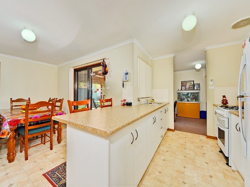 43 Lyndon Road, Paralowie SA 5108