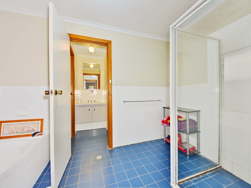 43 Lyndon Road, Paralowie SA 5108