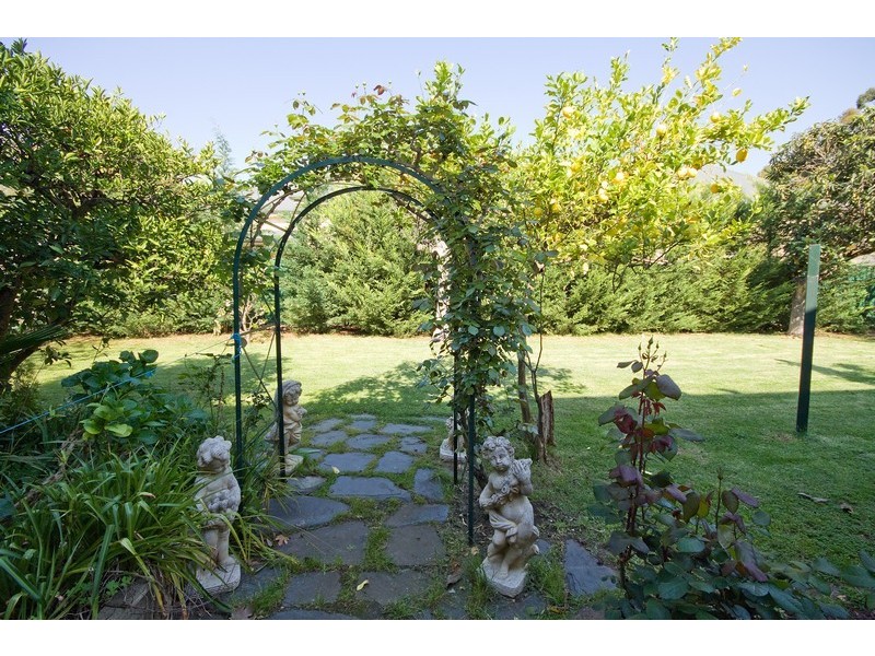 12 Stephen Terrace, St Peters SA 5069