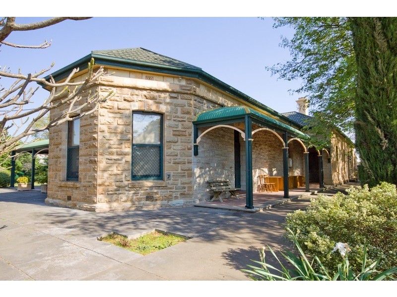 12 Stephen Terrace, St Peters SA 5069