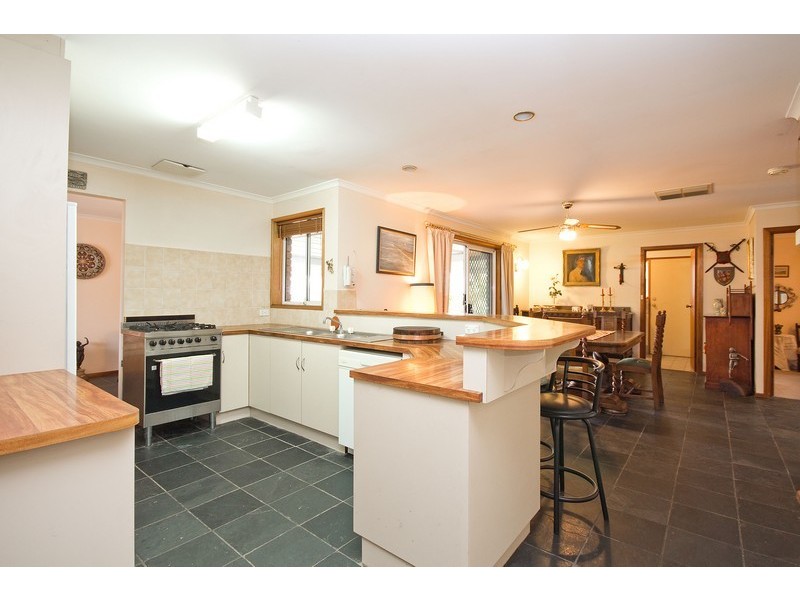 27 Rosebank Crescent, Hillbank SA 5112