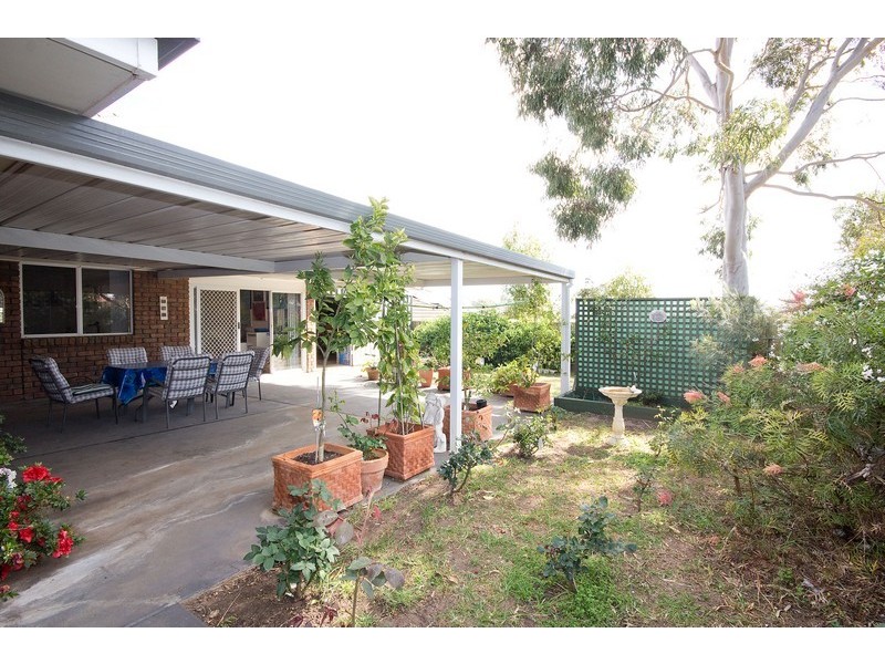 27 Rosebank Crescent, Hillbank SA 5112