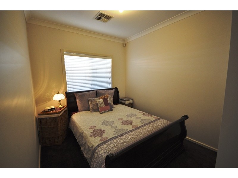 4 Waterford Street, Salisbury Downs SA 5108