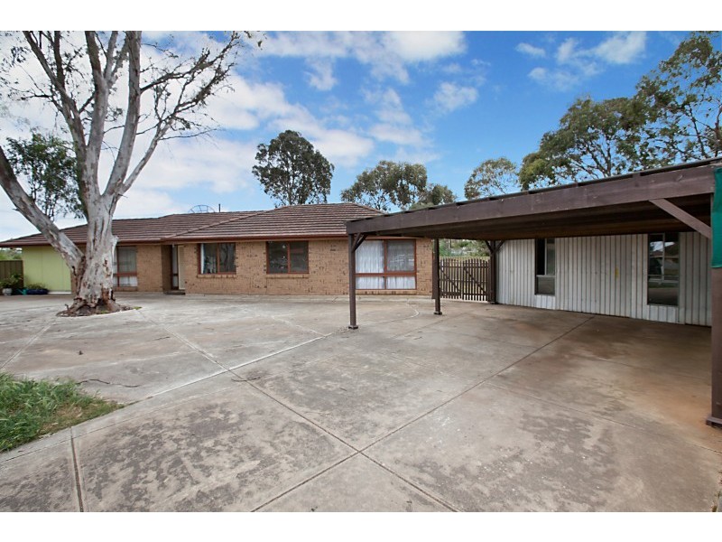 8 Fonda Court, Paralowie SA 5108