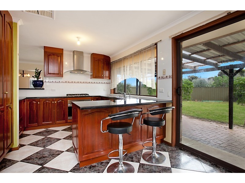 8 Fonda Court, Paralowie SA 5108