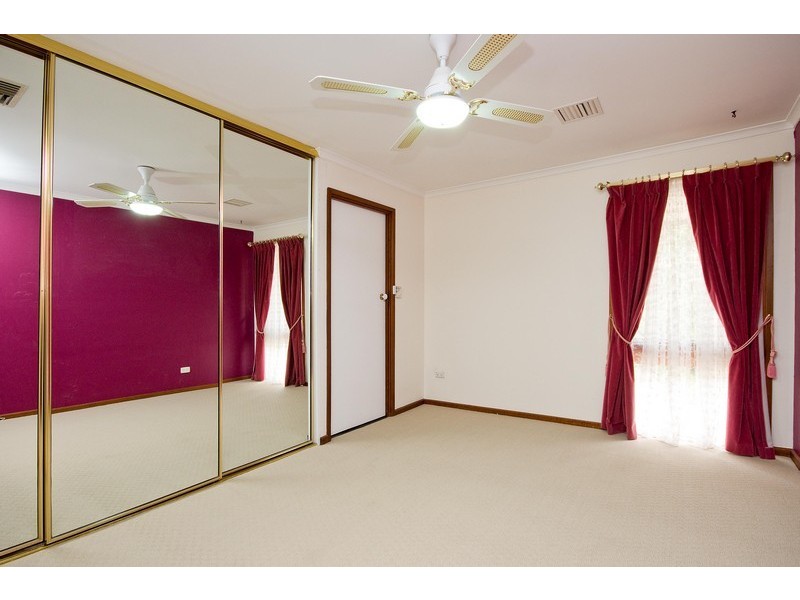 8 Cardnell Crescent, Elizabeth East SA 5112