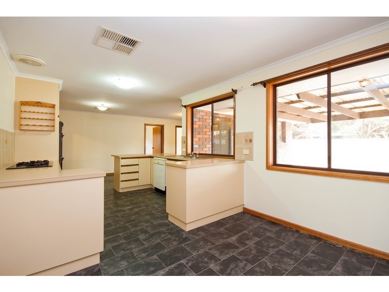 40 Kensington Way, Burton SA 5110