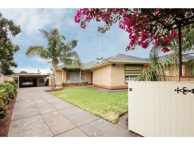 7 McIntosh Crescent, Brahma Lodge SA 5109