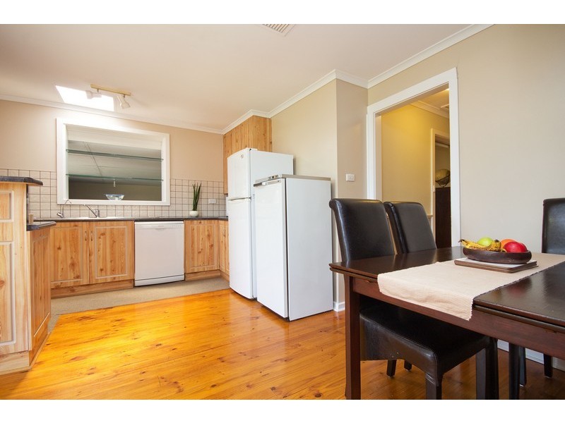 11 Earlsfield Avenue, Salisbury East SA 5109