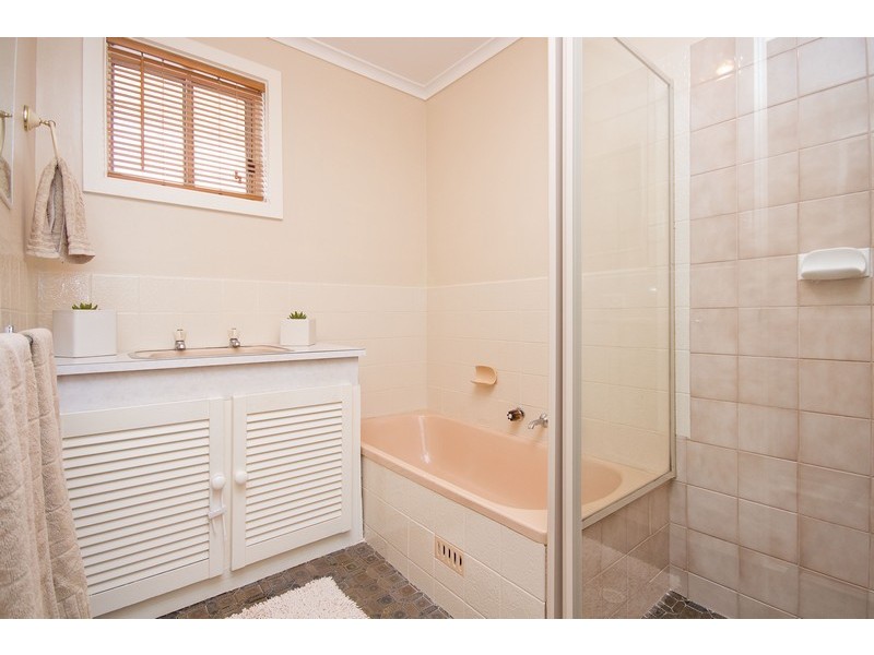 11 Earlsfield Avenue, Salisbury East SA 5109