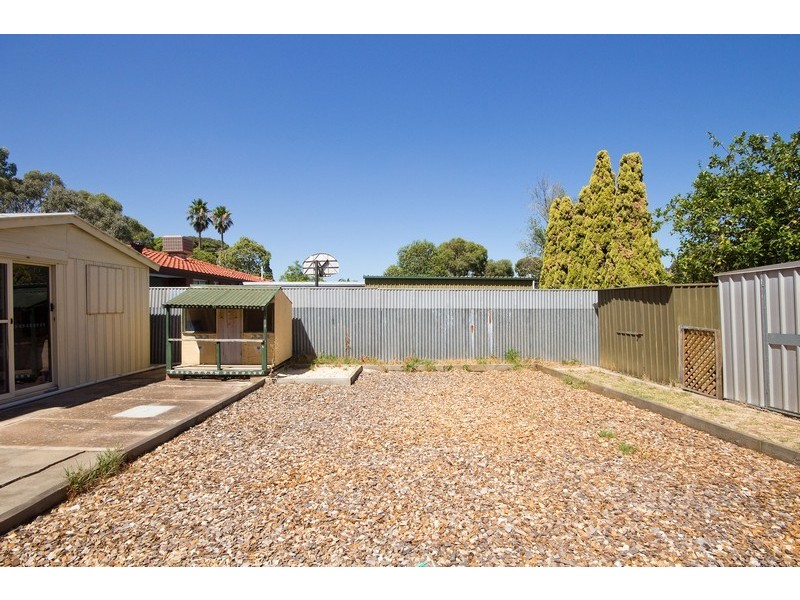 16 Hendrix Crescent, Paralowie SA 5108