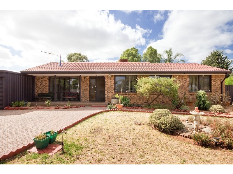 2 Geoff Court, Salisbury Heights SA 5109