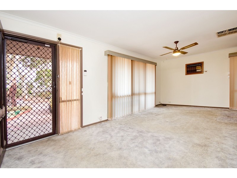 2 Geoff Court, Salisbury Heights SA 5109