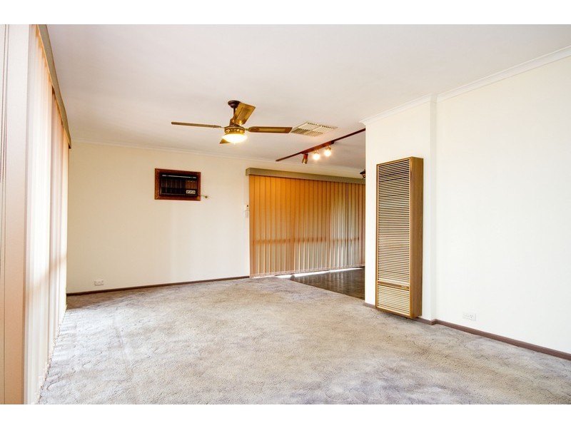 2 Geoff Court, Salisbury Heights SA 5109