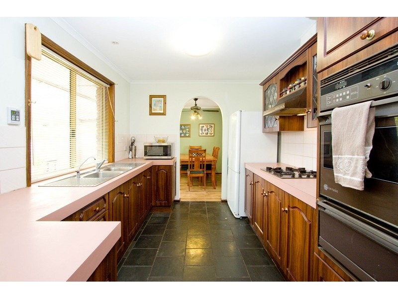 26 Gumbrae Avenue, Salisbury Downs SA 5108