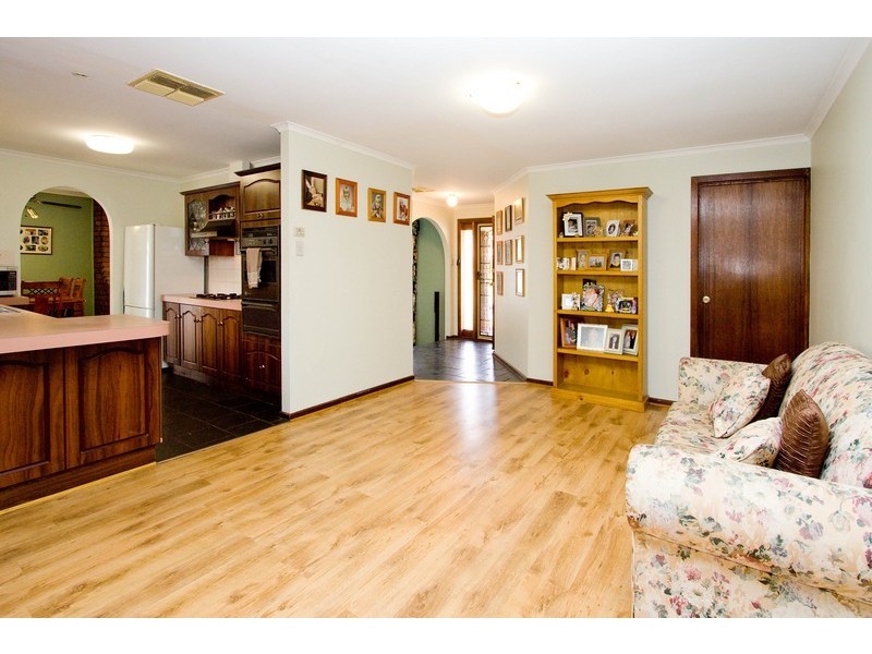 26 Gumbrae Avenue, Salisbury Downs SA 5108