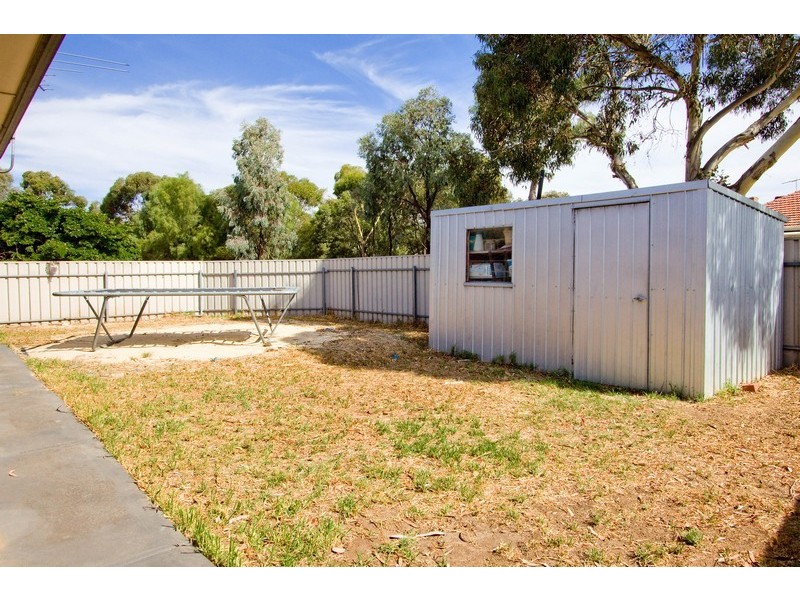26 Gumbrae Avenue, Salisbury Downs SA 5108