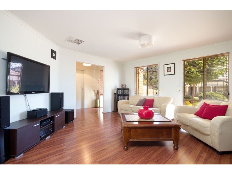 10 Jessie Goodes Court, Parafield Gardens SA 5107