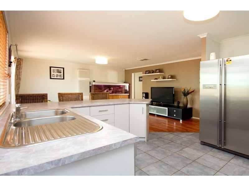 10 Jessie Goodes Court, Parafield Gardens SA 5107