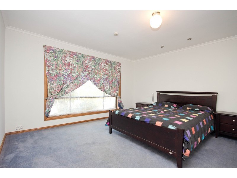 9 Kosmina Crescent, Hillbank SA 5112