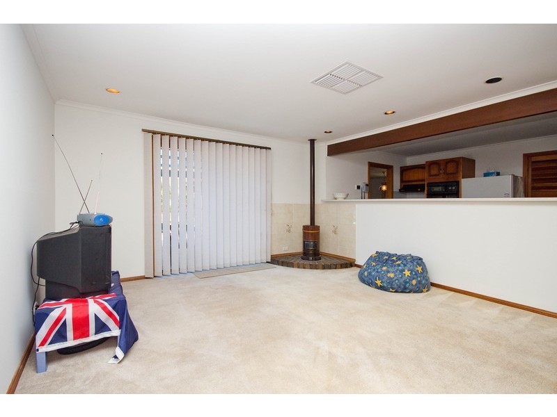 9 Kosmina Crescent, Hillbank SA 5112
