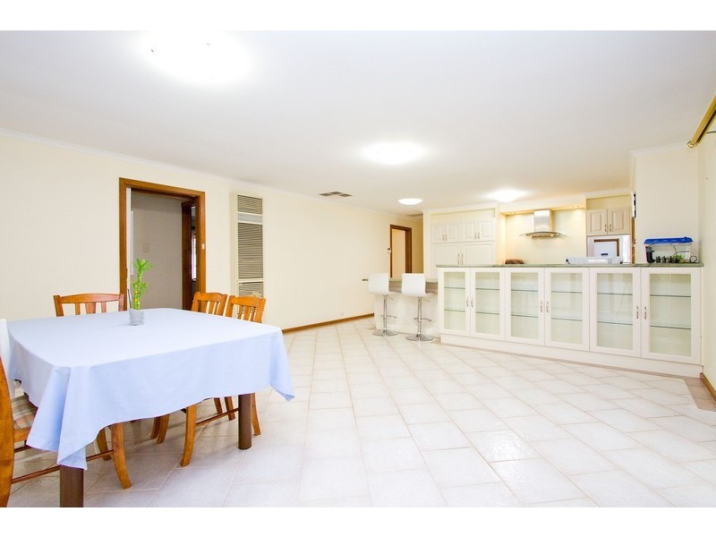 4 Primrose Court, Parafield Gardens SA 5107