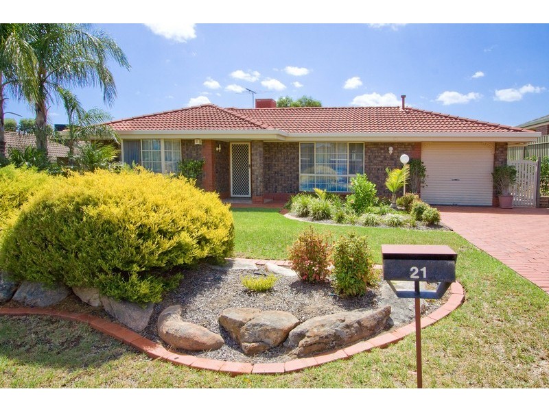 21 Rosebank Crescent, Hillbank SA 5112
