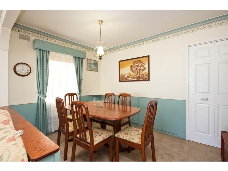 8 Warminster Road, Elizabeth Park SA 5113