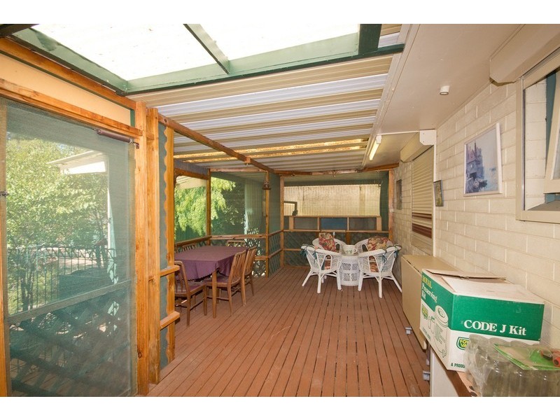 8 Warminster Road, Elizabeth Park SA 5113