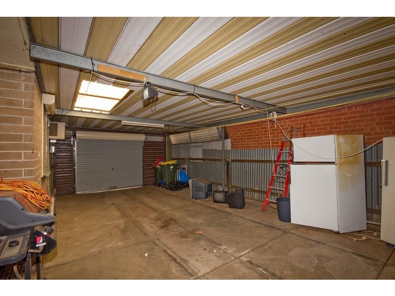 8 Warminster Road, Elizabeth Park SA 5113
