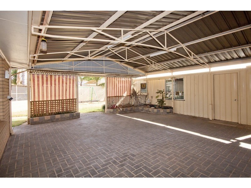 25 Insignia Avenue, Andrews Farm SA 5114