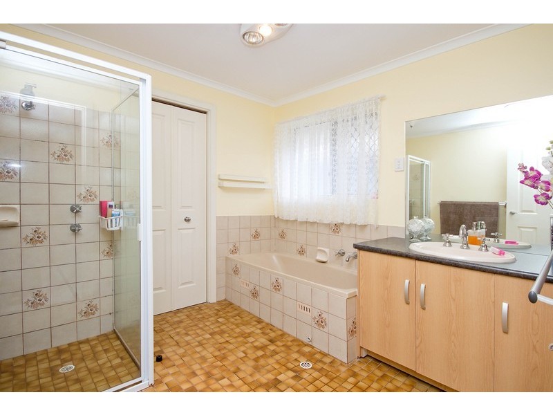 1 Eddington Street, Parafield Gardens SA 5107