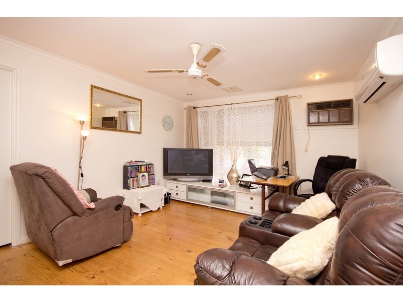 9 Ealing Street, Salisbury Downs SA 5108