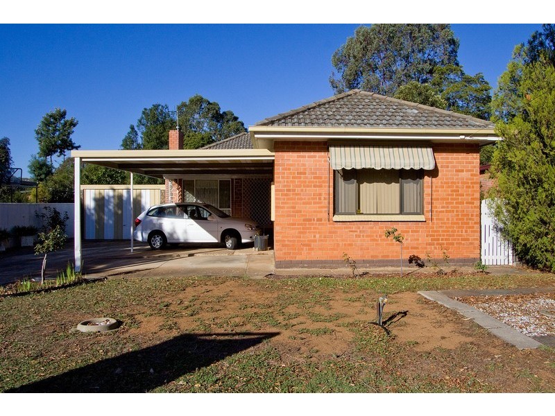 15 Marleycombe Road, Elizabeth Vale SA 5112