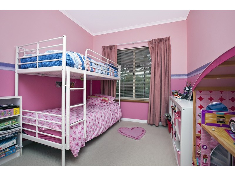 27 Modra Circuit, Hillbank SA 5112