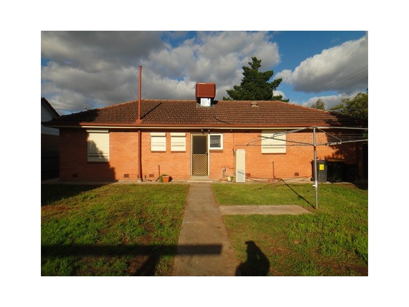 2 Dorothy Street, Brahma Lodge SA 5109