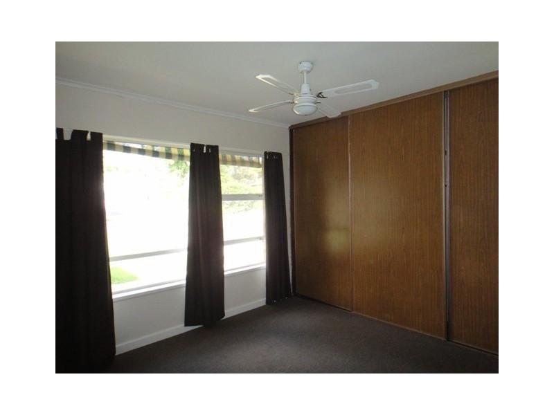 33 Hodge Street, Para Hills SA 5096