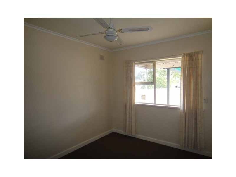 33 Hodge Street, Para Hills SA 5096