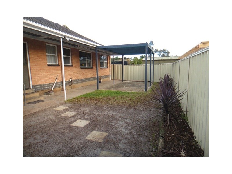 33 Hodge Street, Para Hills SA 5096