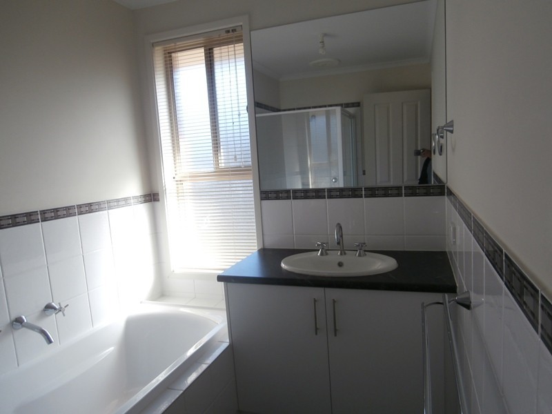 29 Chateau Avenue, Andrews Farm SA 5114