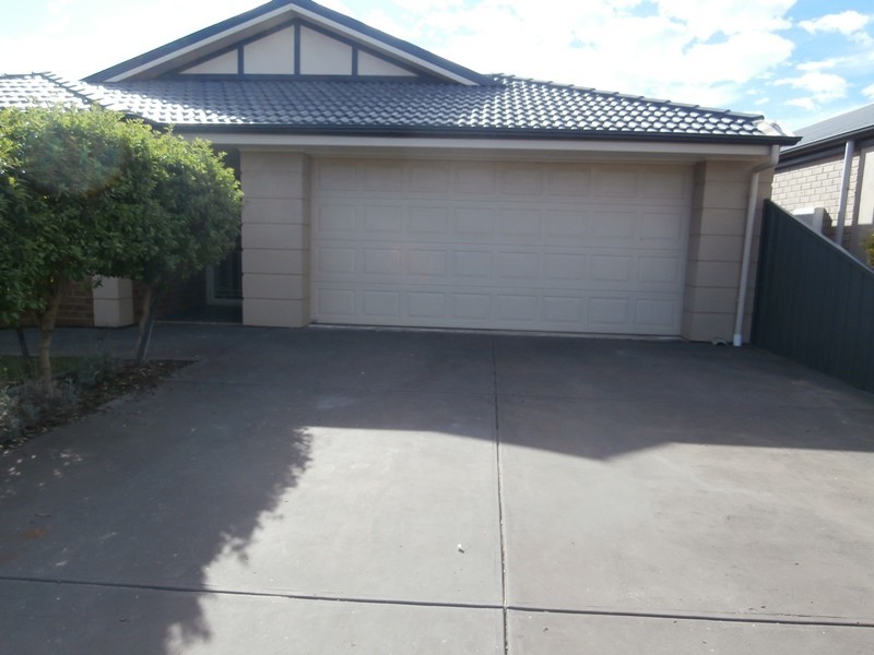 29 Chateau Avenue, Andrews Farm SA 5114