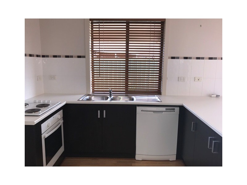 5 Liverpool Place, Elizabeth Park SA 5113