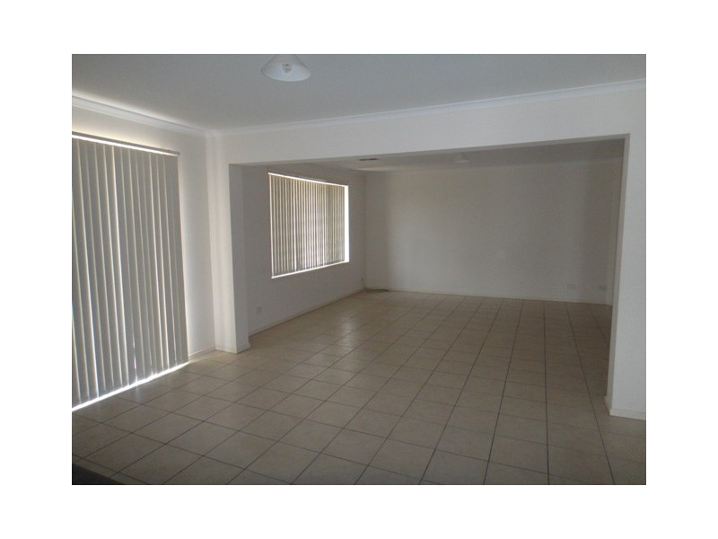 46 Everest Avenue, Andrews Farm SA 5114