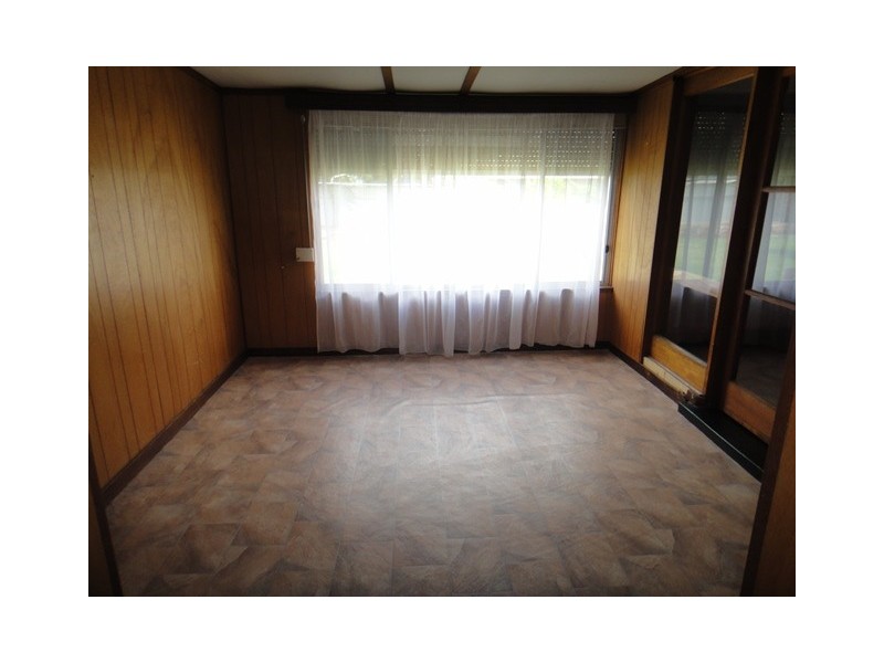 4 Treves Street, Elizabeth Vale SA 5112