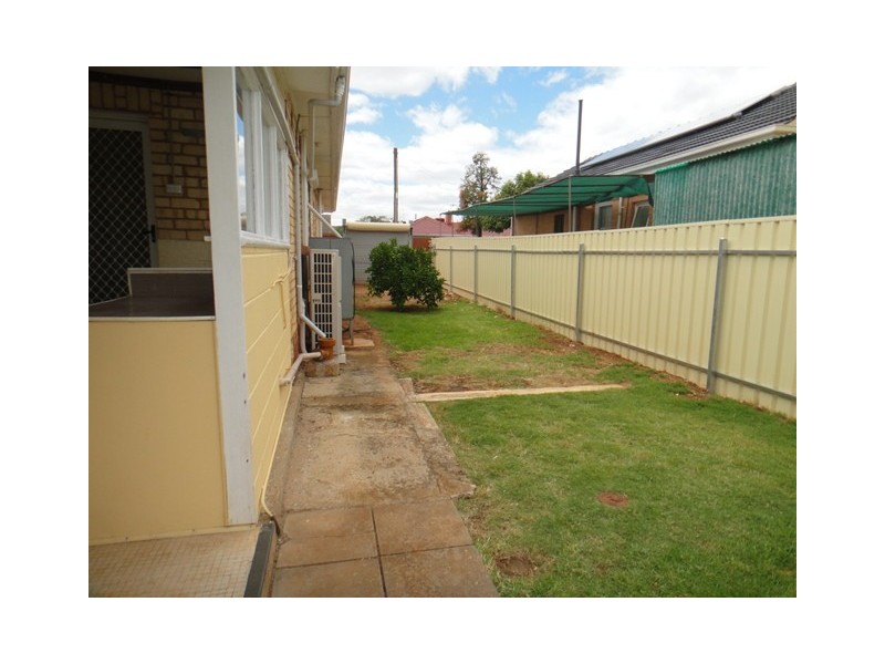 4 Treves Street, Elizabeth Vale SA 5112