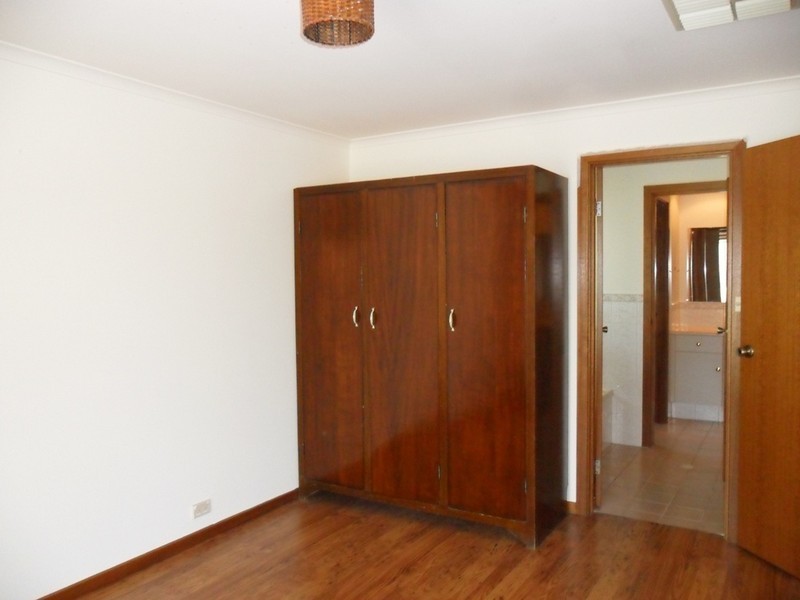 18 Chaplin Avenue, Hillcrest SA 5086