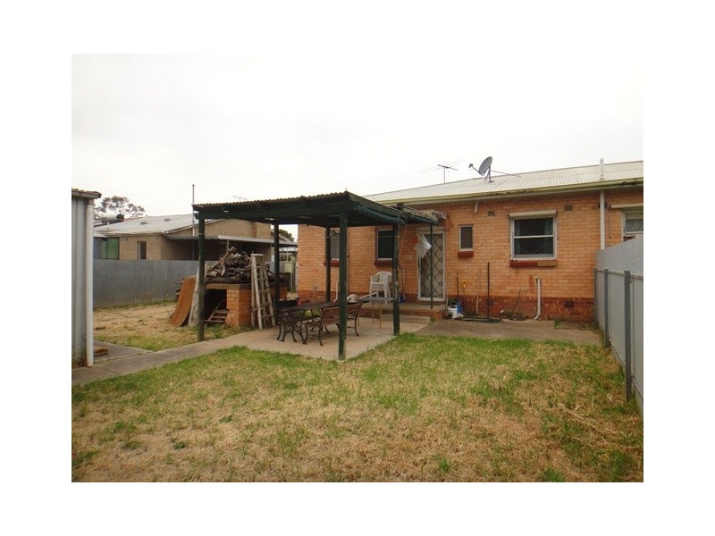 17 Wexcombe Street, Elizabeth Vale SA 5112