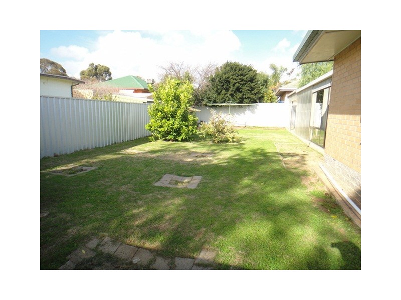 138 Maxwell Road, Para Hills SA 5096