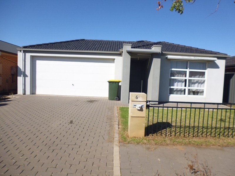 61 Riesling Crescent, Andrews Farm SA 5114